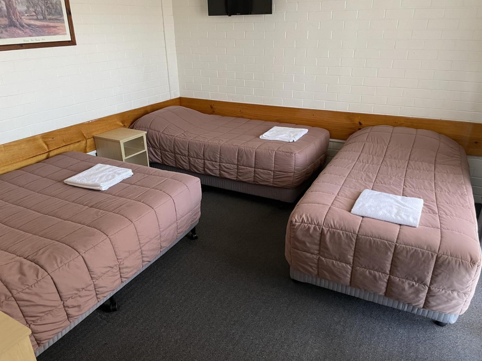 Homestead Motel Ντούμπο Εξωτερικό φωτογραφία